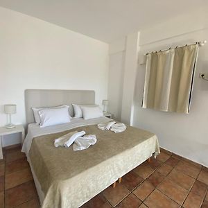 Camera con letto king size
